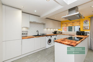 Photo 14- click for photo gallery